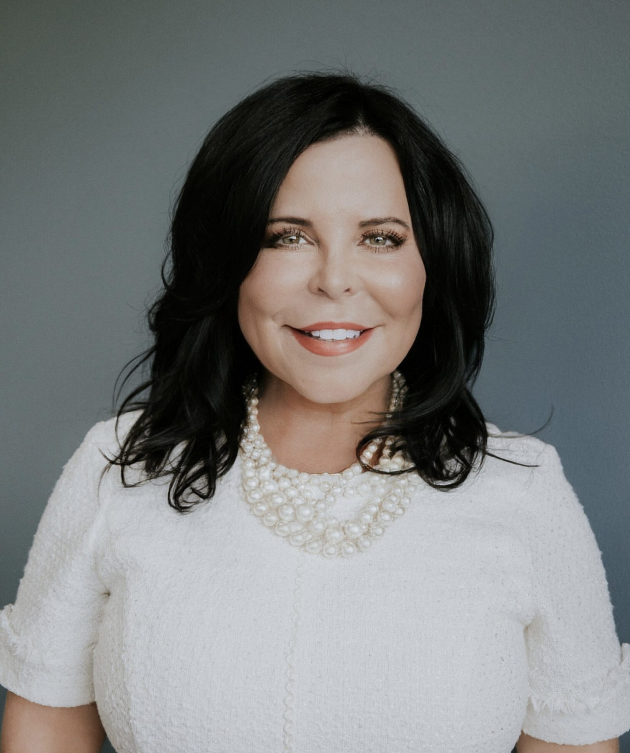 Kathy Headshot